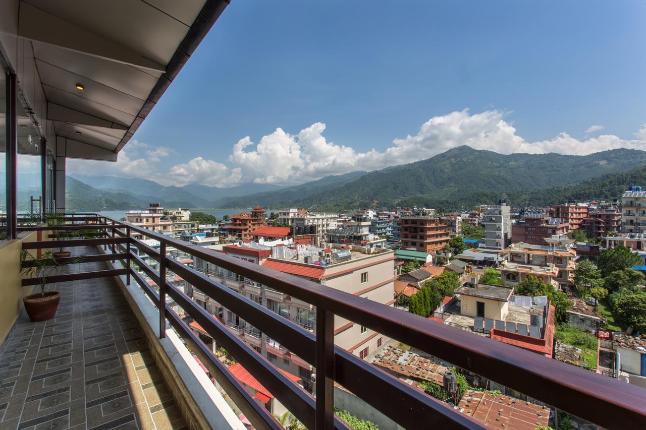 Bodhi Suites Boutique Hotel And Spa Покхара Экстерьер фото